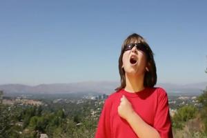 STAGE TUBE: 9-Year-Old Oliver Richman Sings 'Defying Gravity'